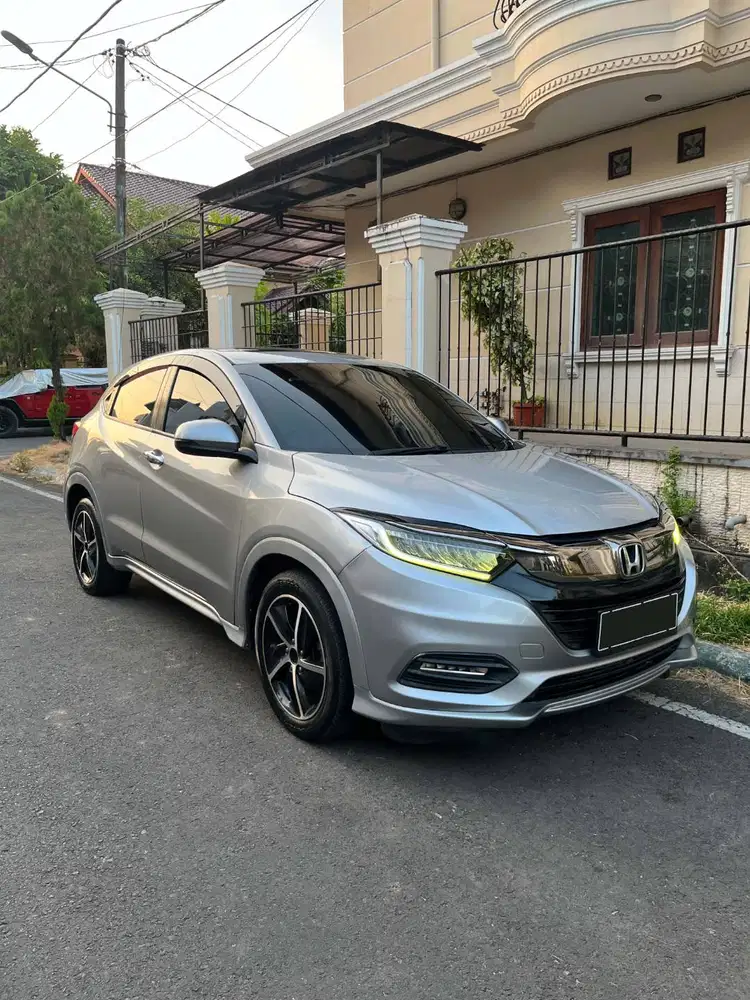 Honda HRV Prestige 2019 AT panoramic sunroof