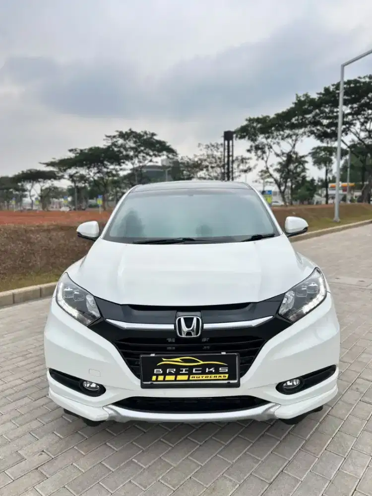 HRV 1.8 PRESTIGE AT 2015