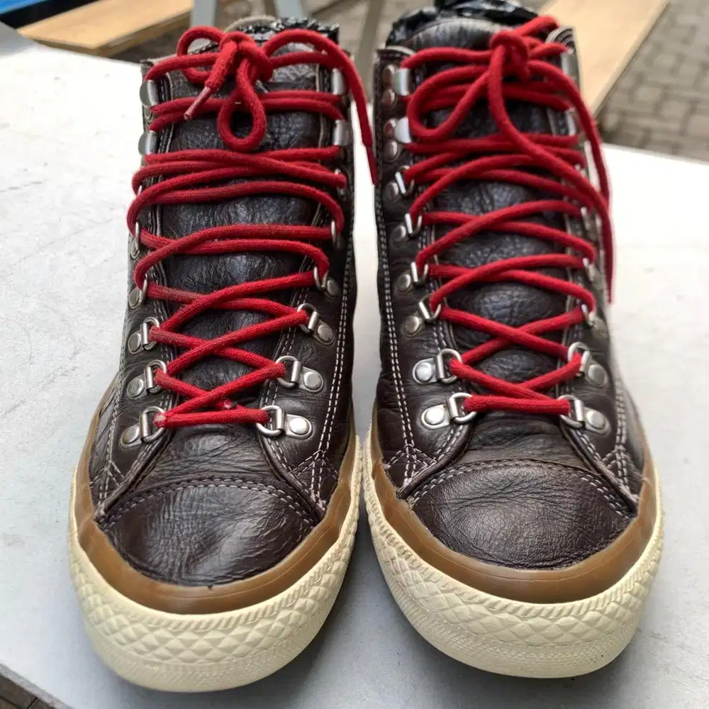 Converse Chuck Taylor All Star Leather City Hiker High Top