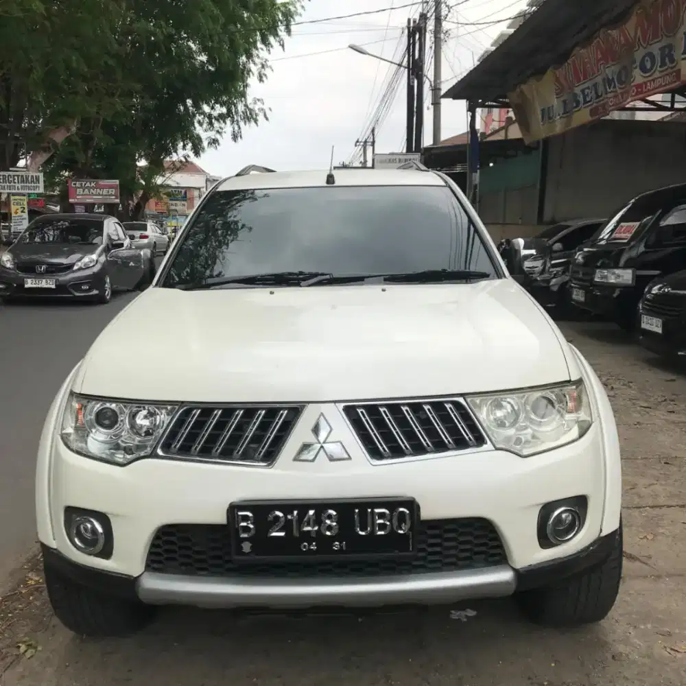 Pajero sport exced at 2011