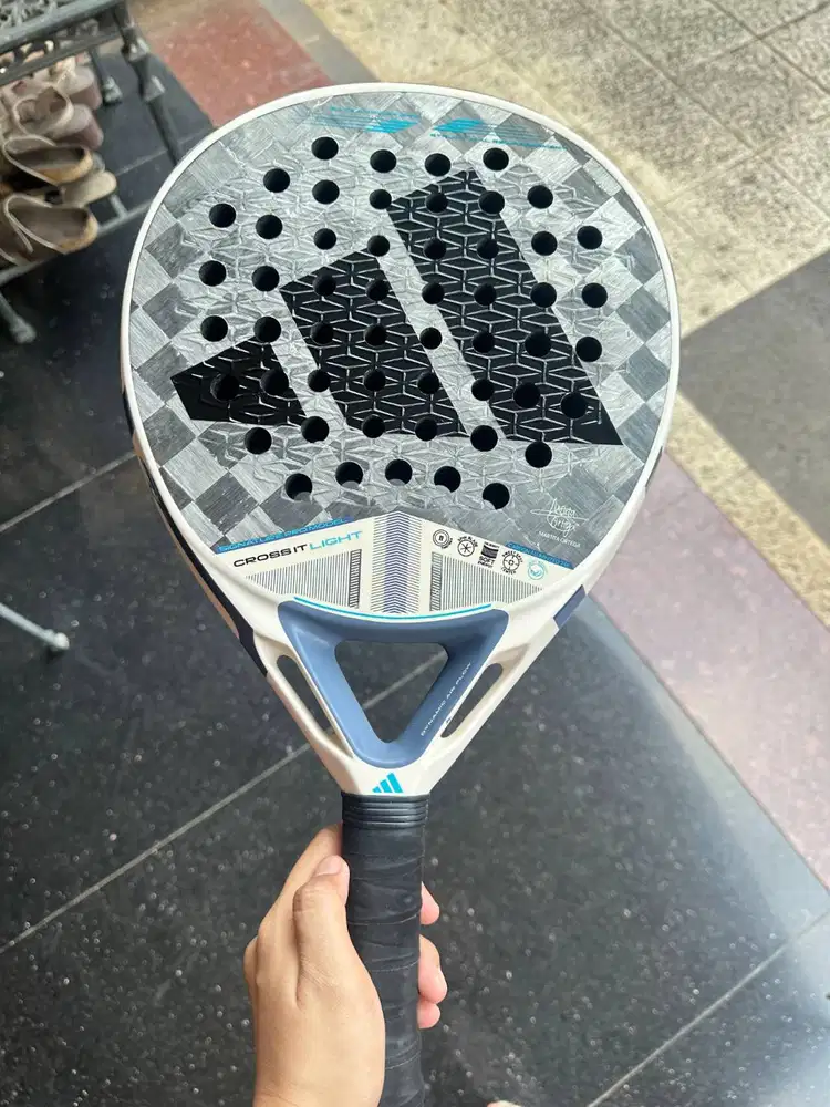 Padel Adidas Cross It Light 2025