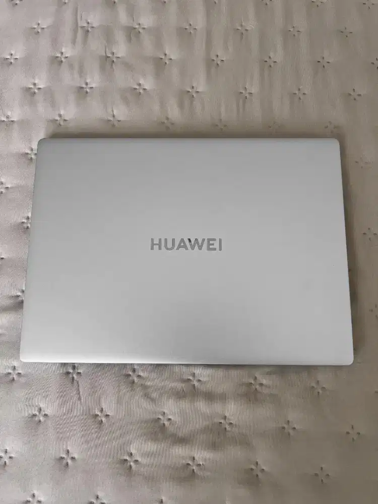 Huawei Matebook D14