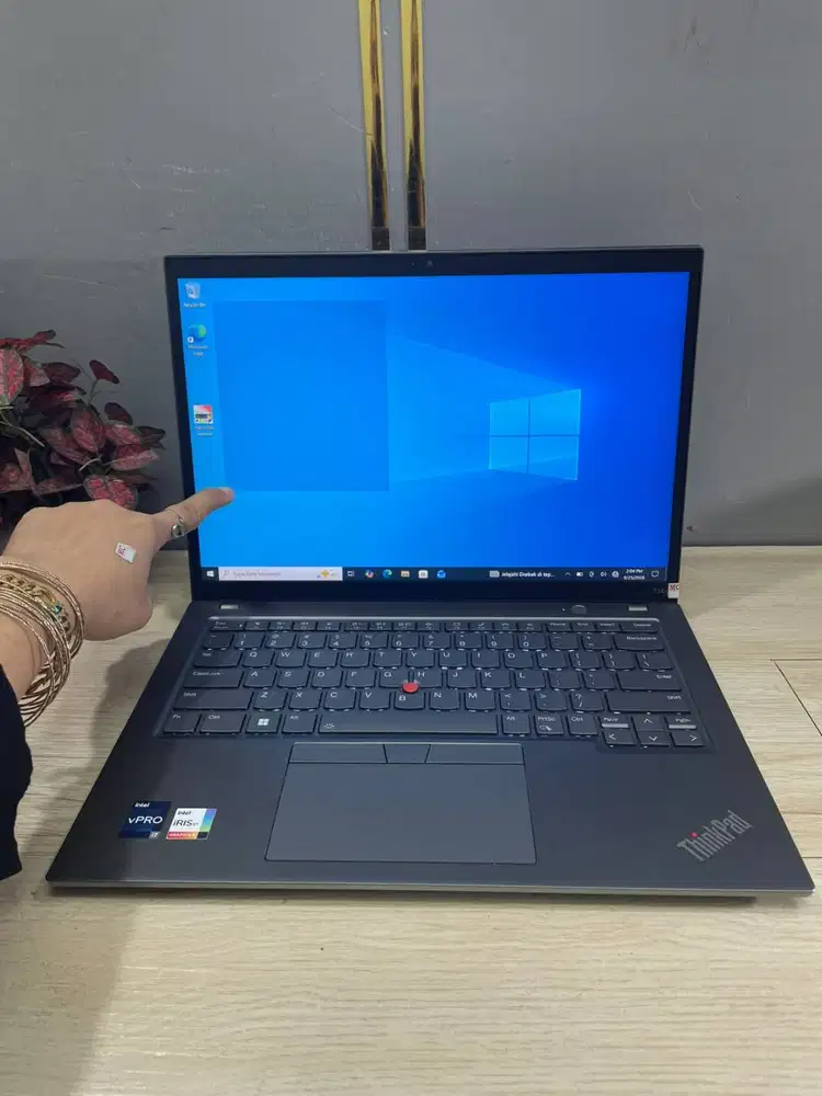 THINKPAD LENOVO T14s G3 TOUCH CORE I7 GEN12 32/512 LAYAR 14 INCH *ET