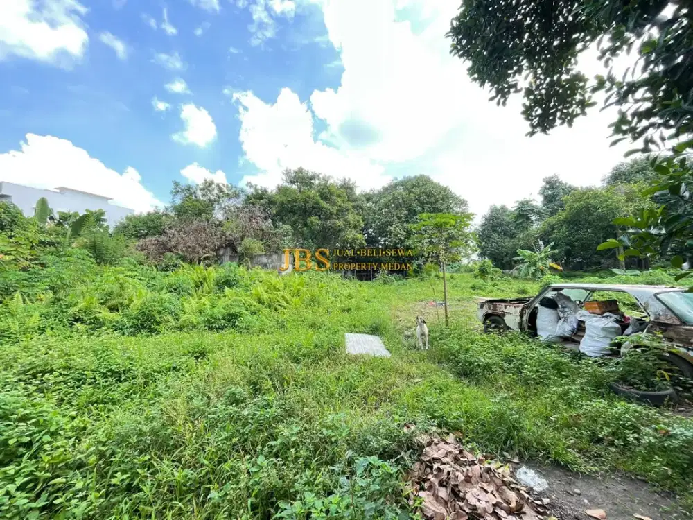 Dijual Tanah Hook di Jalan Brig. Jend. Zein Hamid (Simpang Jl.Berlian Sari) - Medan