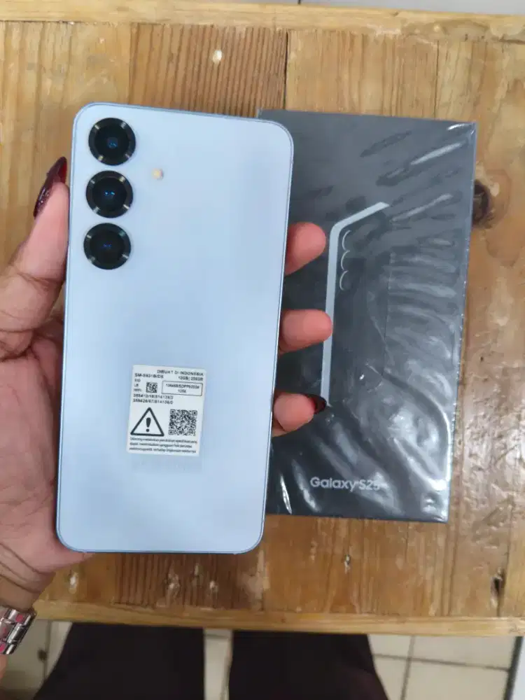Samsung S25 basic 12/256 lengkap