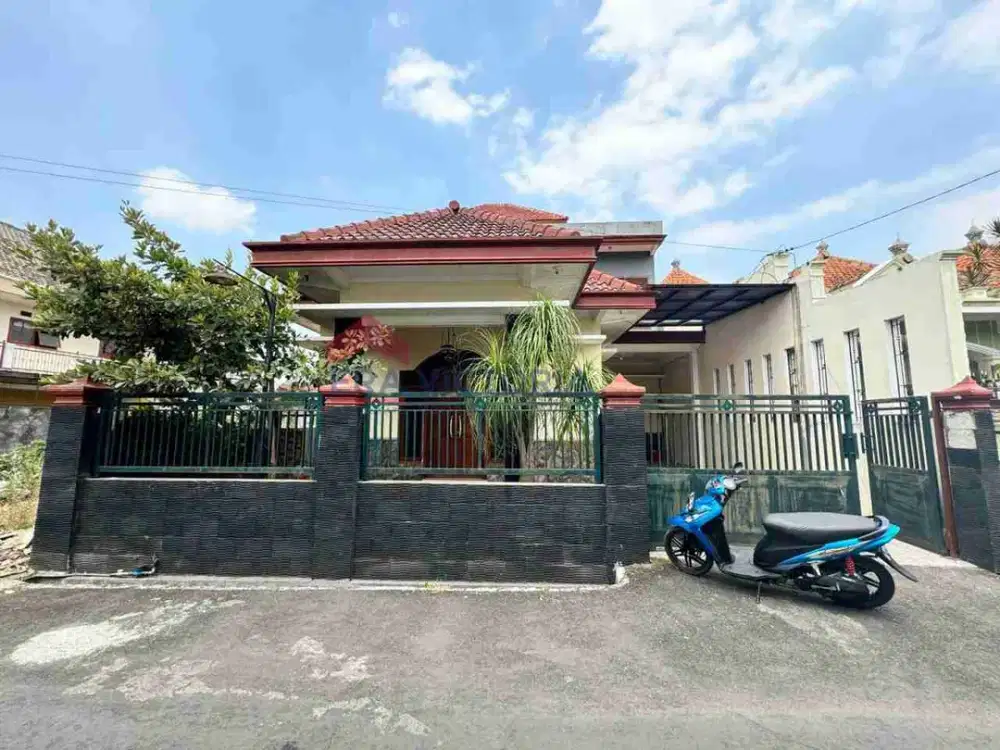 Rumah furnish disewakan di dekat batos Batu Malang