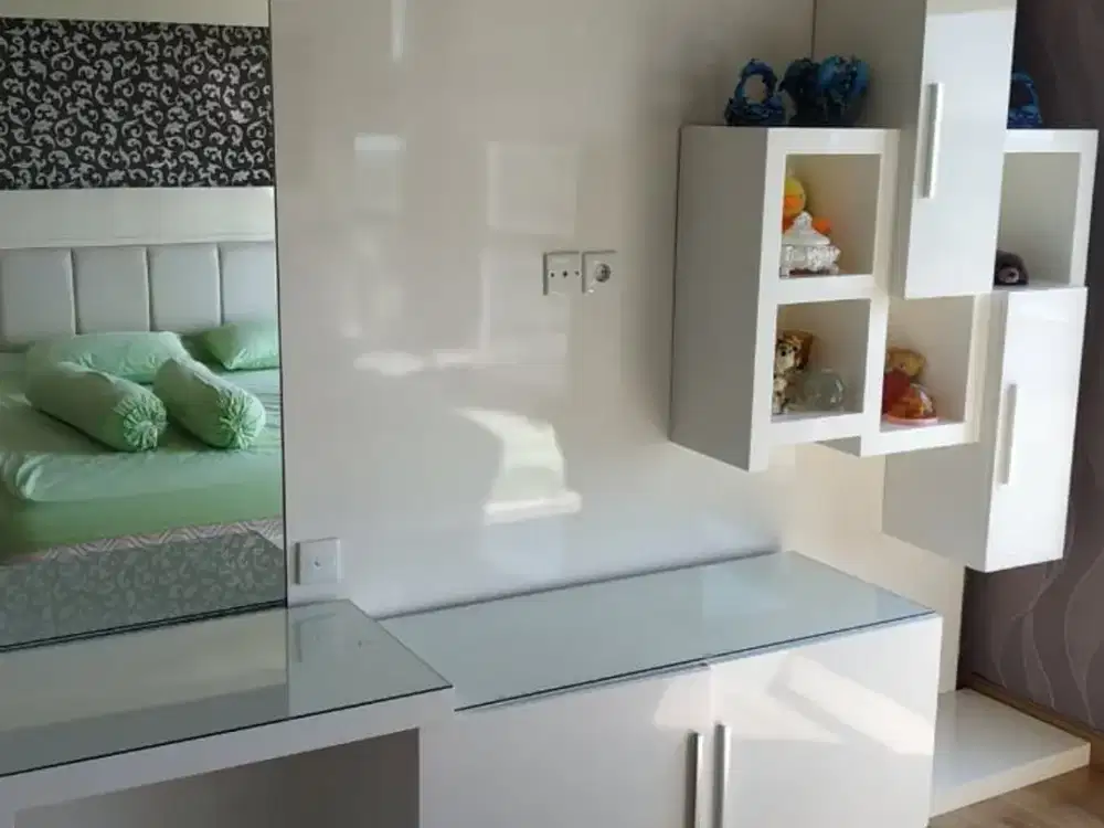 DISEWAKAN APARTEMEN TOPAZ – SEA VIEW