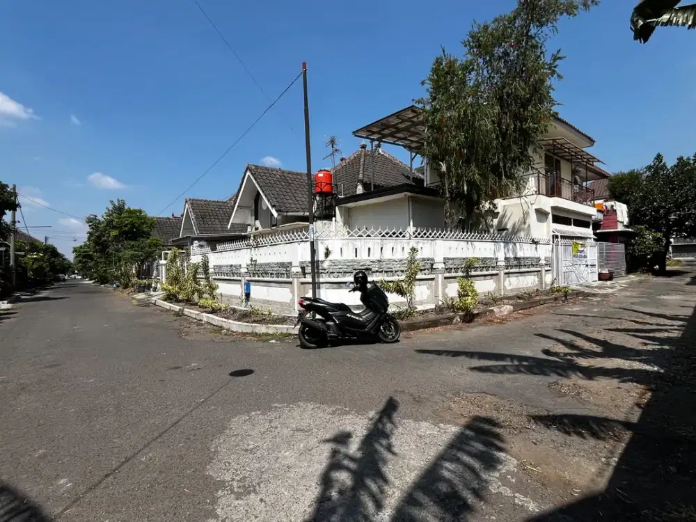 Rumah Hooq Cluster Candi Panggung Dekat Suhat