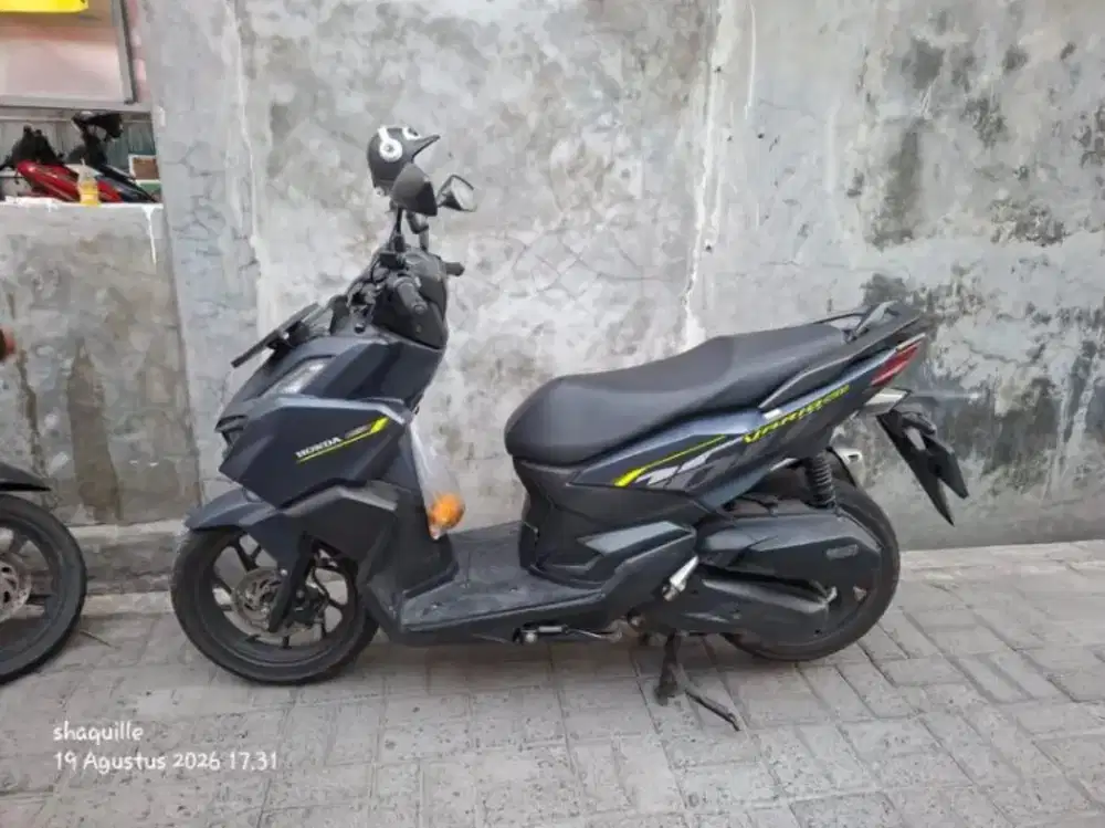 Vario 160 2024 istimewa