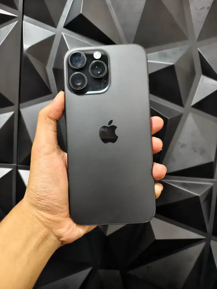 Iphone 16 pro max 512GB ibox like new