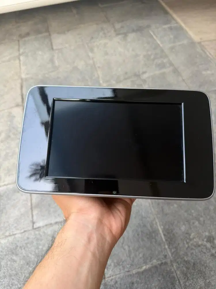 Head Unit Mercy C250 AMG