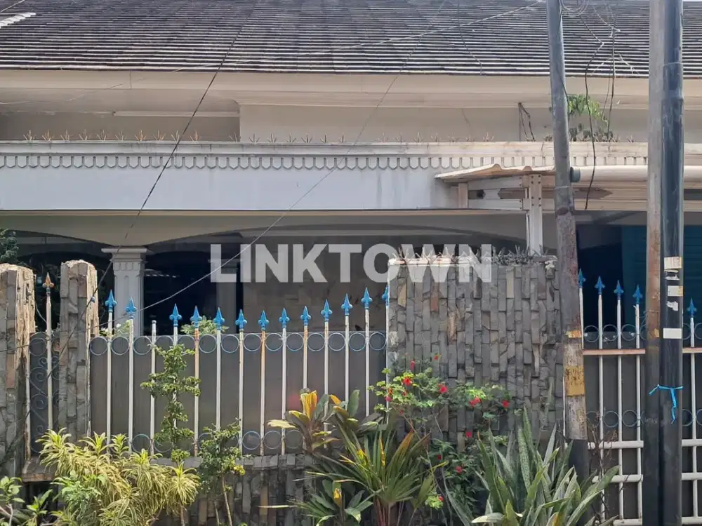 DISEWAKAN RUMAH SIAP HUNI KEBAYORAN LAMA UTARA JAKARTA SELATAN