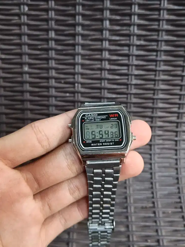 Jam tangan Casio A159W Pemakaian Pribadi