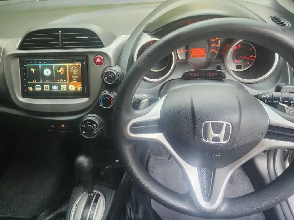 HONDA JAZZ RS 2012 A/T