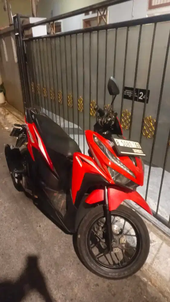 Jual motor vario 125 tahun 2019