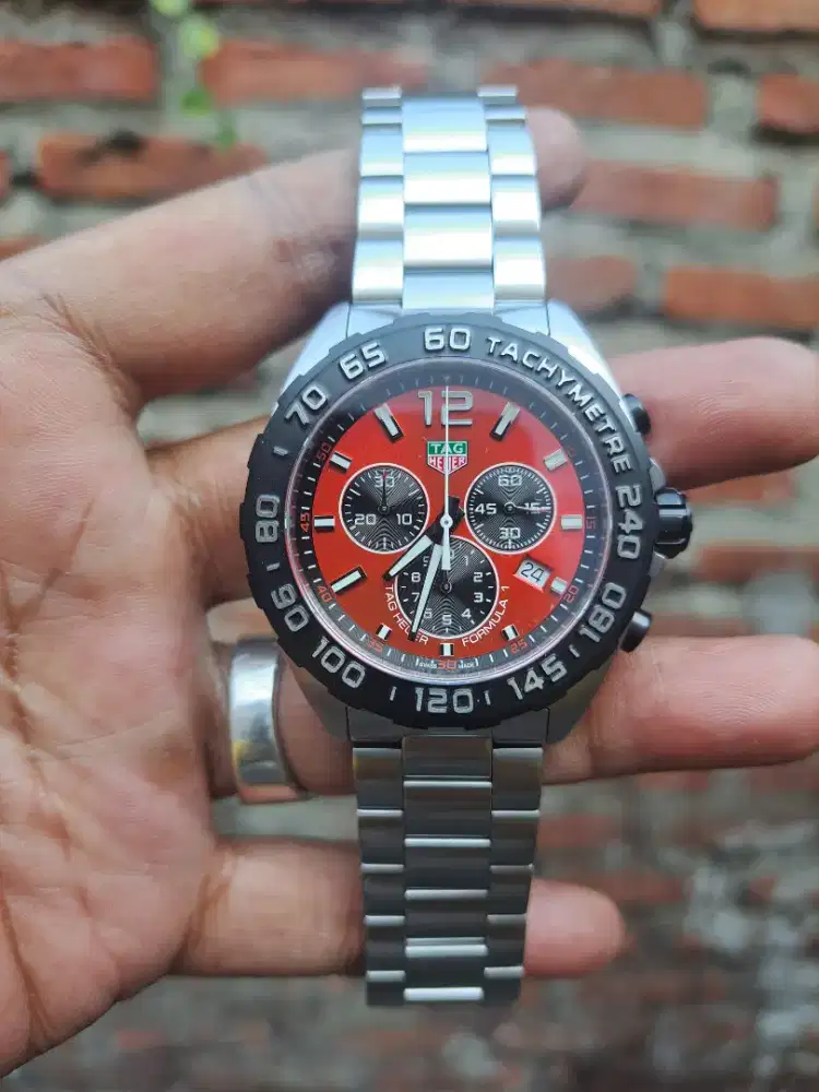Jam tangan tag heuer formula 1 caz101AN red dial