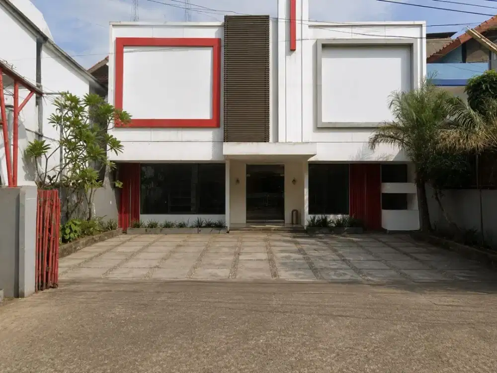 Dijual ruko ex Toko Roti di Villa Cibubur Indah, Ciracas Jakarta Timur.