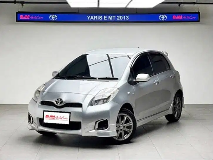 KM.70rb GRESS Toyota Yaris E 2013 Manual #BJM3#