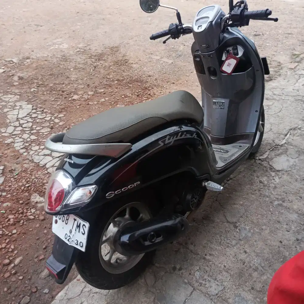 Scoopy fi 2020 stylish