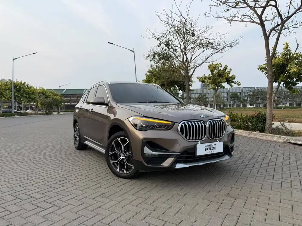 JUAL CEPAT! BMW X1 1.5SDRIVE18i xline CVT LCI 2020 NIK 2019 PANORAMIC