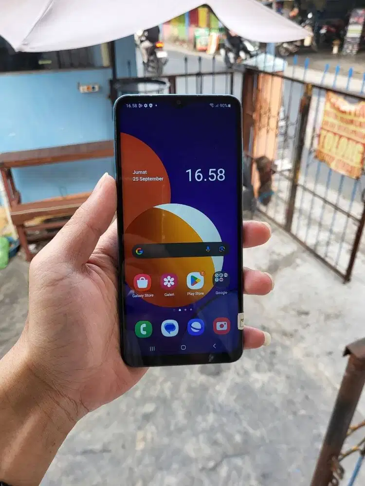 Samsung Galaxy M12 4/64 | Baterai Besar dan Layar 90 Hz | Second Ori |