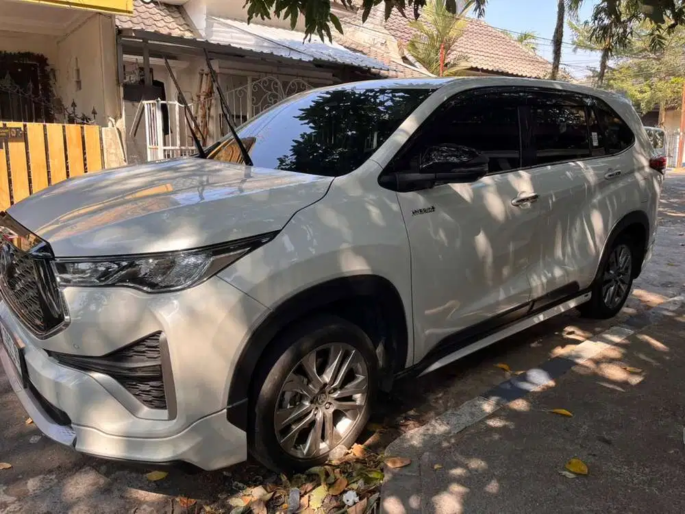 Toyota Kijang Innova 2023 Hybrid