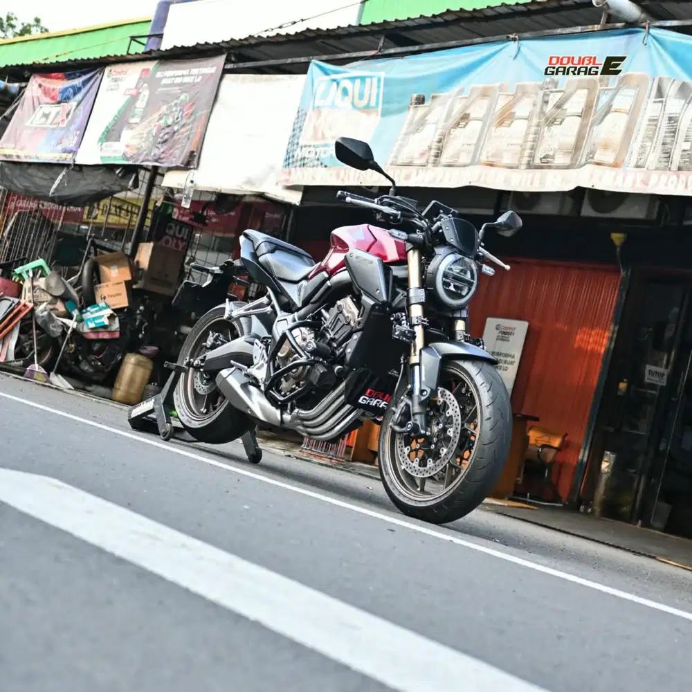 HONDA CB650R MERAH 2023 SUPER LOW KM 4000