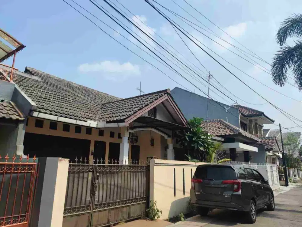 rumah 1 M nego Pekayon bebas banjir luas tanah 126 dekat galaxy