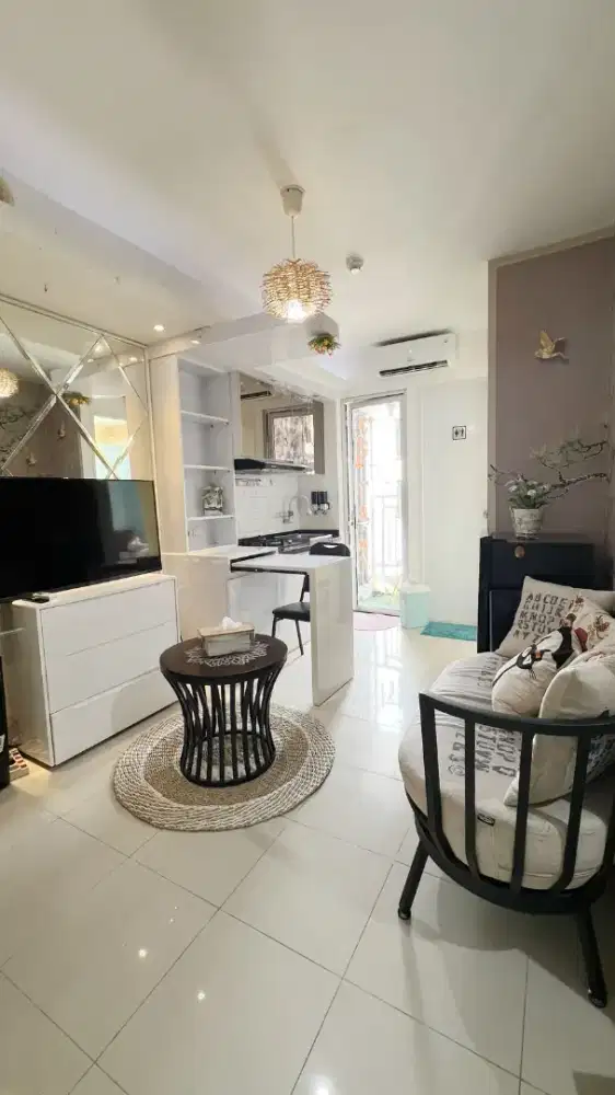 Dijual Cepat Unit Apartemen Bassura Tower Alamanda 2 BR Full Furnished