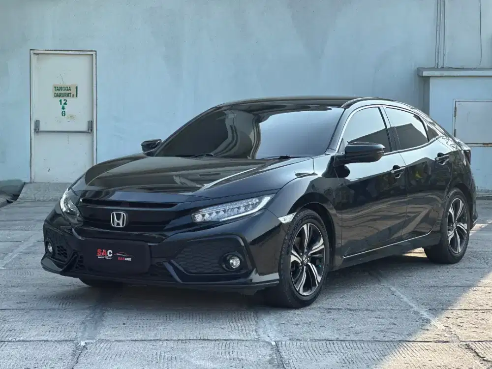 CIVIC HATCHBACK HB TURBO LOW KM 45RB THN 2018