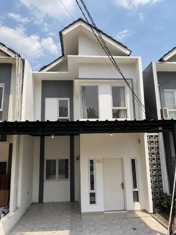 Disewakan rumah hunian nyaman di Boston Village Bintaro