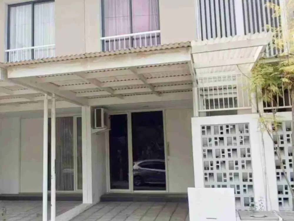 DIJUAL RUMAH OAKWOOD ROYAL RESIDENCE MURAH BU
