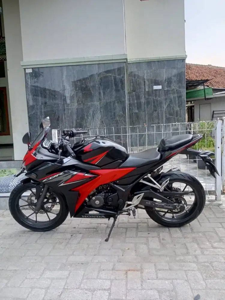 CBR 150R 2018 Facelift K45N