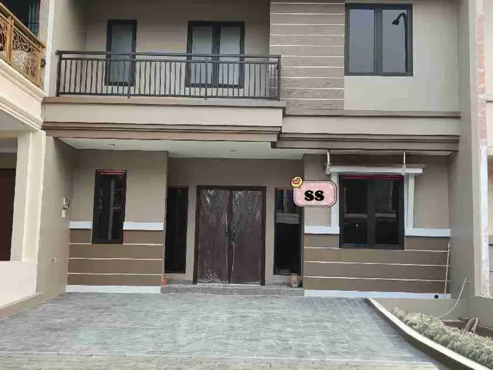rumah kota wisata Cibubur like new full renovasi