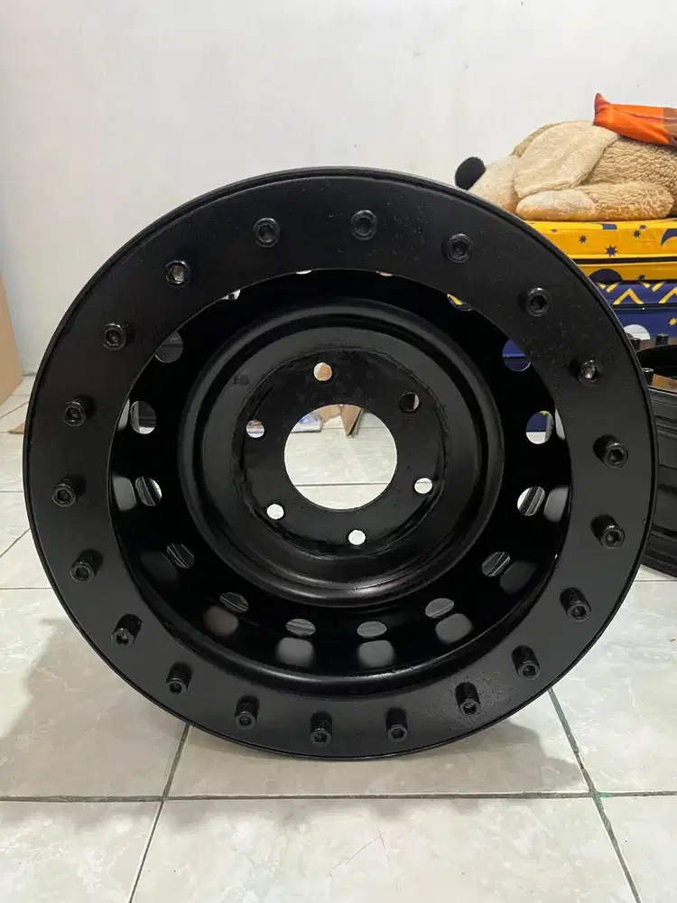 Velg Kaleng Custom Model Celong Ring 15 PCD 6x139 Bekas Opel Blazer