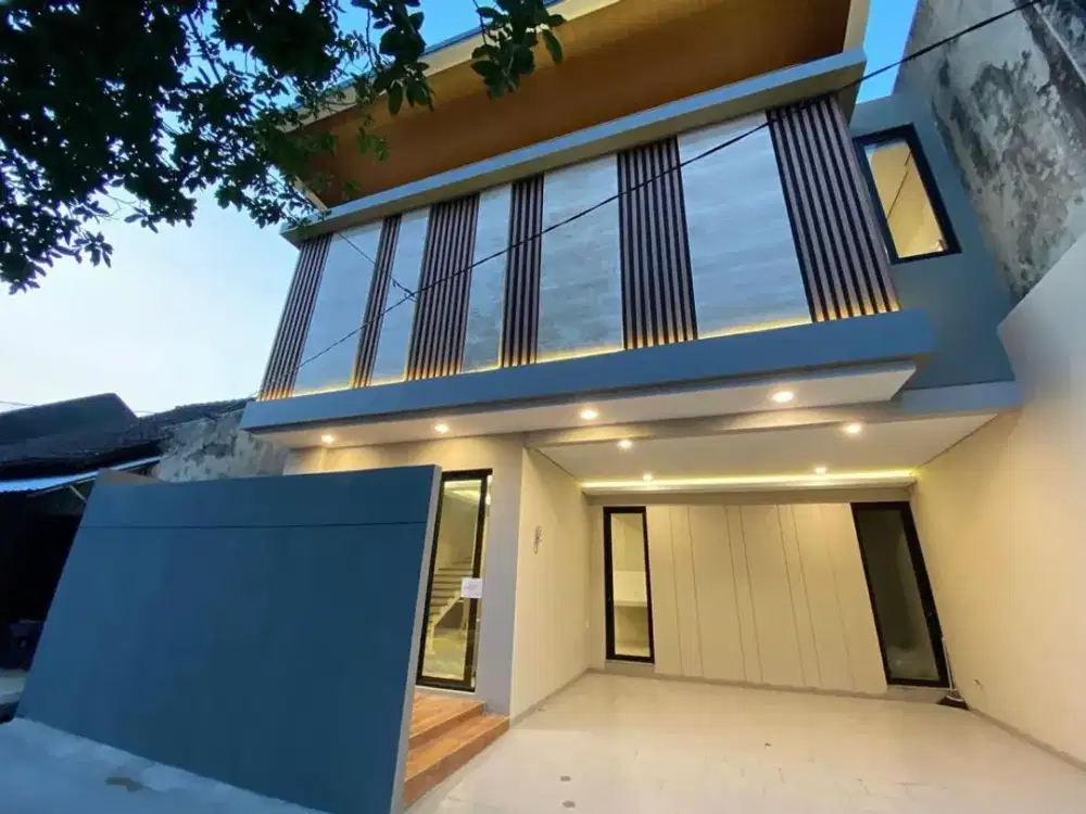 Dijual Rumah Bumi Marina Mas Jalan Utama Row 2 Mobil Full Furnished