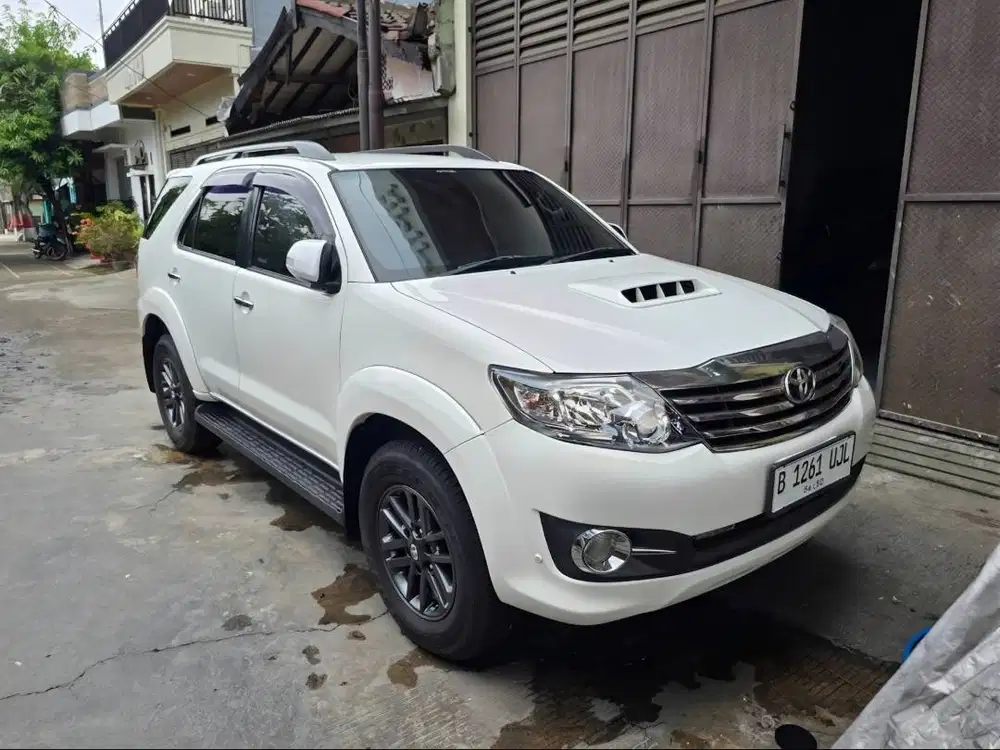 Toyota Fortuner G VNT Diesel Solar AT Matic Tahun 2015 Putih , 2014