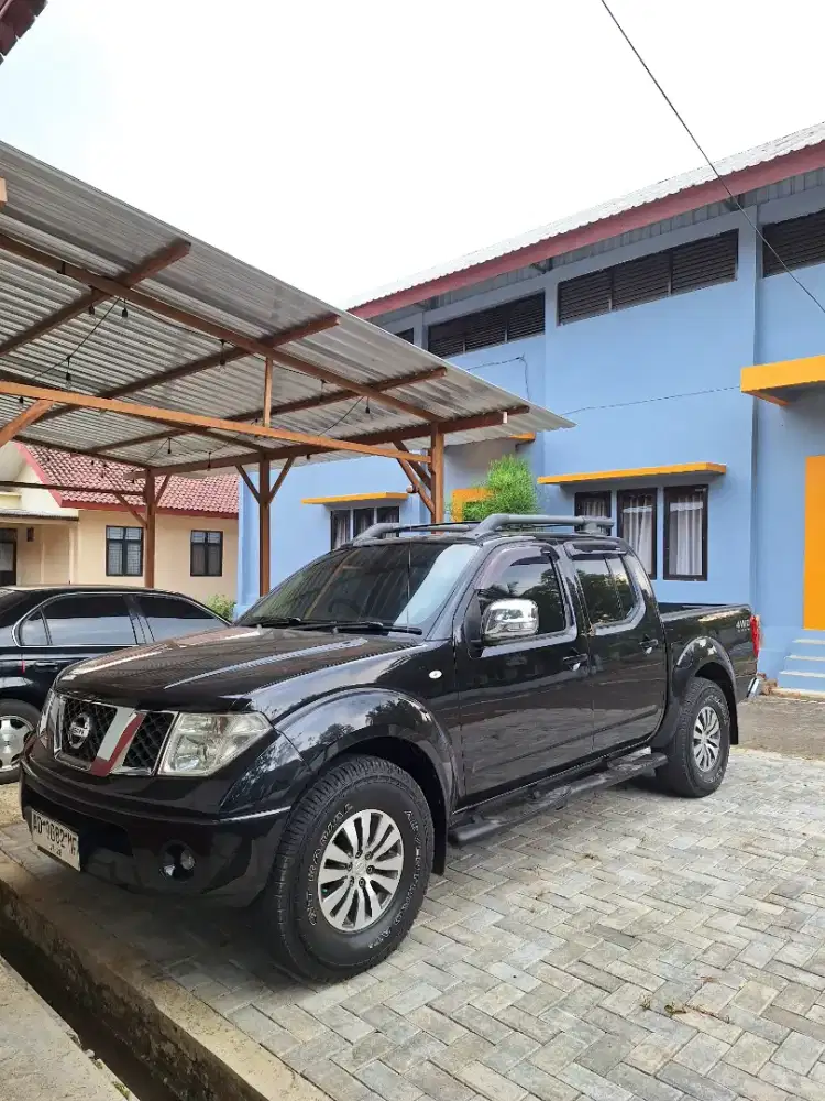 Navara full original atas nama pribadi