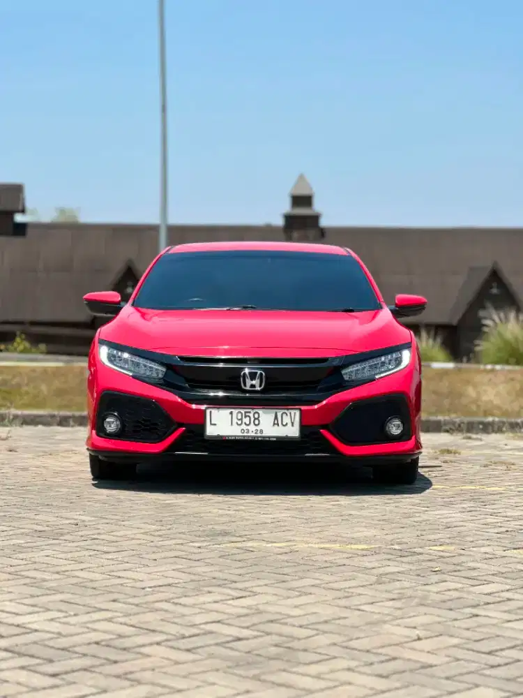 Civic HB pmk 2018 sangat istimewa,KM 70rb record,tgn 1 dr baru,langka
