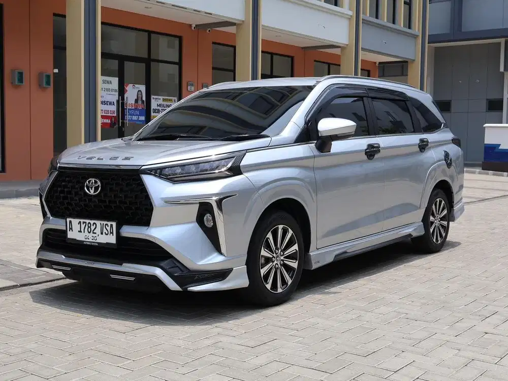 TOYOTA VELOZ 1.5 CVT MATIC 2025 SILVER /KM LOW /GENAP /SIAP PAKAI