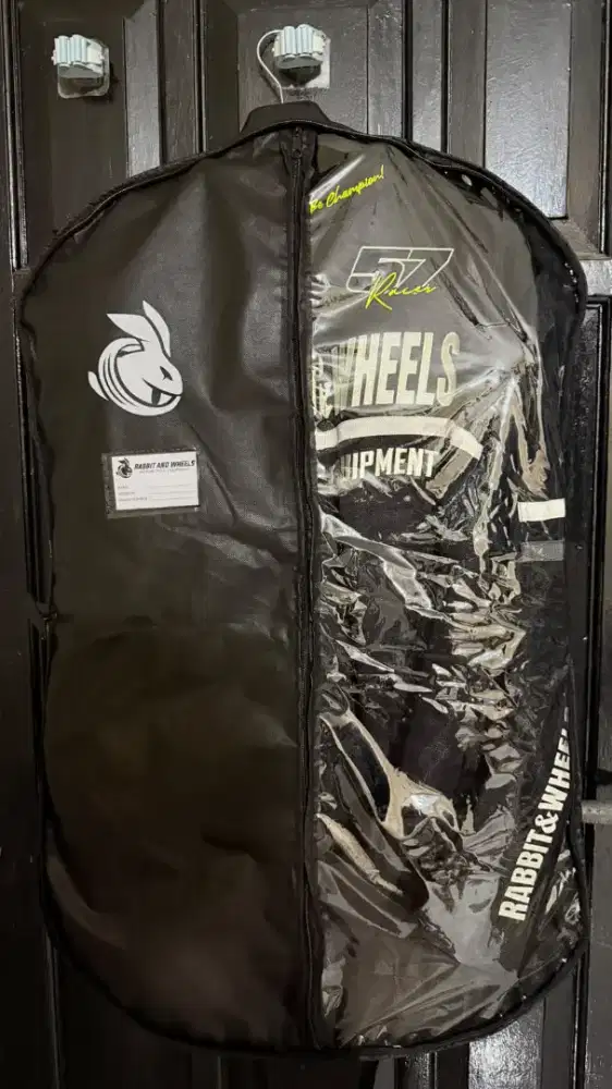 Jaket rabbit and wheels combo black sz xxl