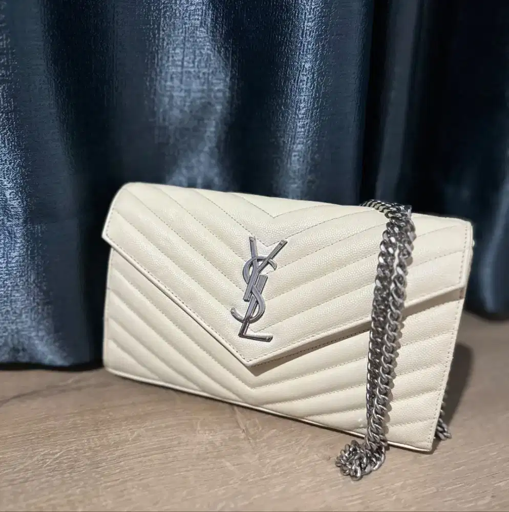YSL WOC BROKEN WHITE SHW