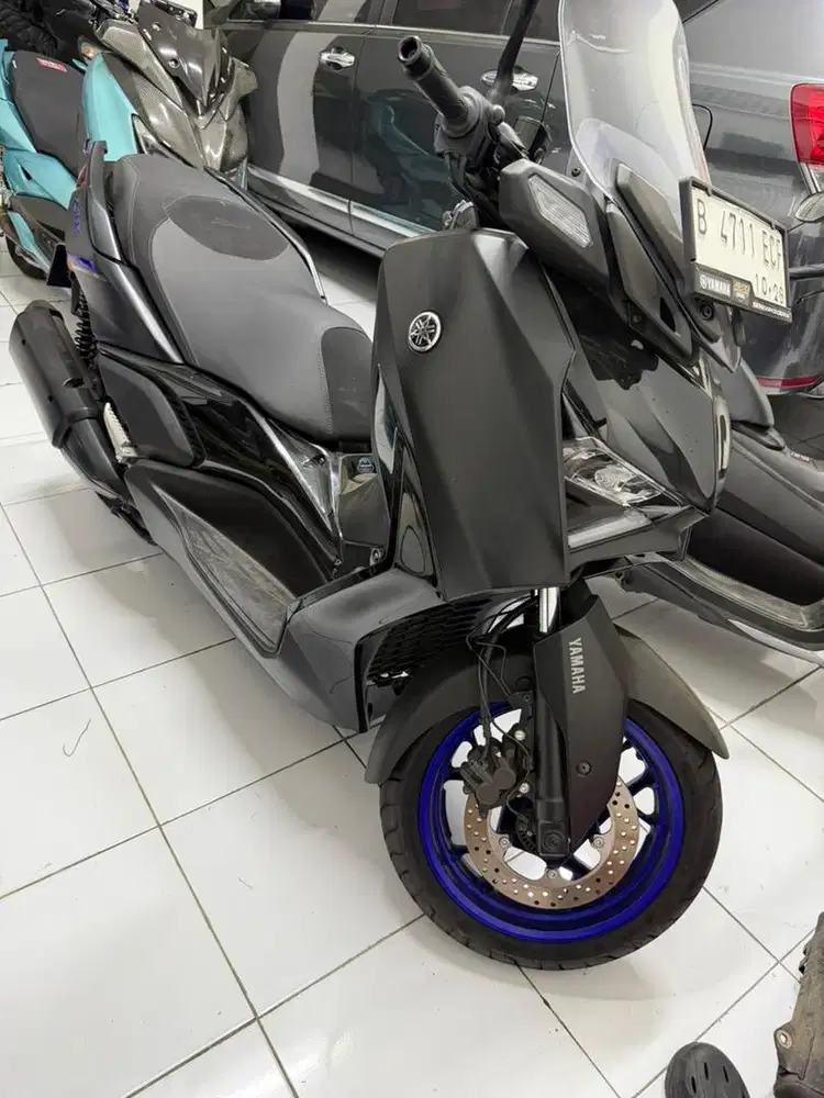 Dijual cepat xmax 2024 km 1rb