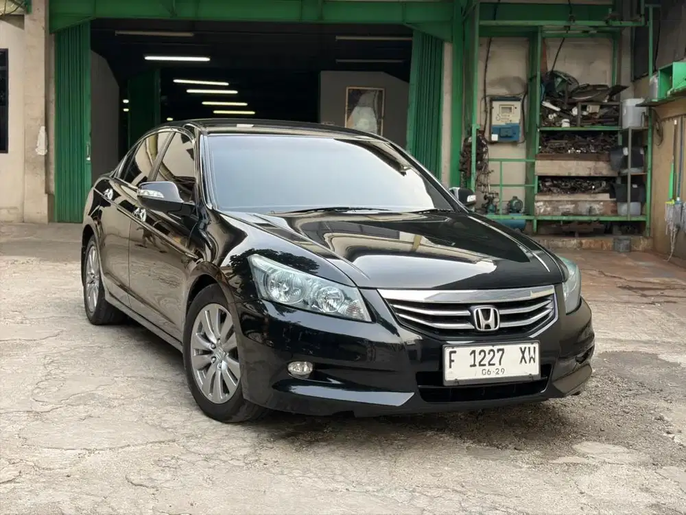 (Cash) Honda Accord 2.4 VTi-L AT 2012 Hitam Metalik Pajak6/27 Km127rb