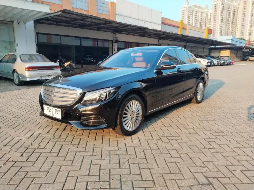 MERCY C250 EXCLUSIVE LINE AT 2016 BLACK ON BEIGE SUNROOF SUPER COND