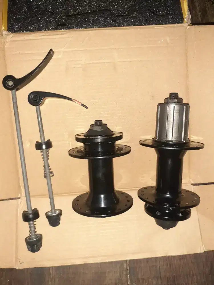 STRUMMER Precision MTB 6 Pawls Hub Set 32H -Jangkrik Kencang-QR 4 in 1