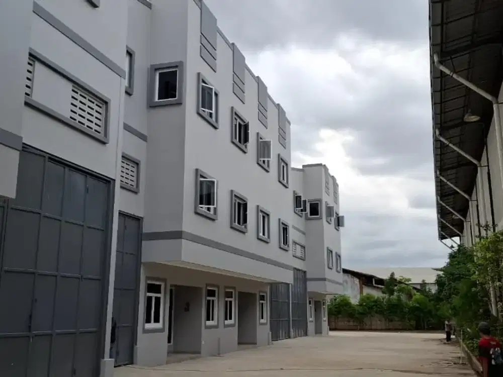 Gudang Kapuk Muara, Jakarta Utara, 12x24, 3 Lantai, LB.424m2