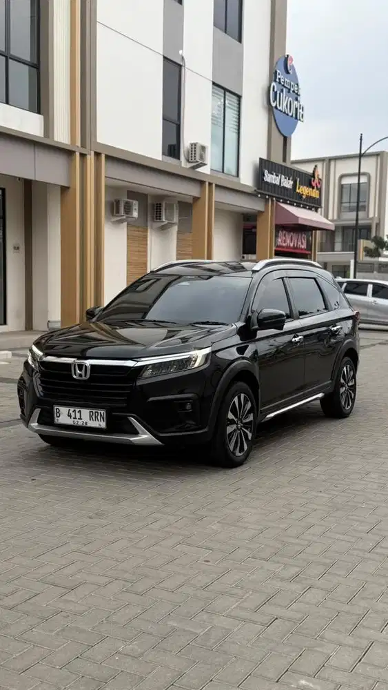 HONDA BRV PRESTIGE SENSING MATIC AT CVT 2022 HITAM GANJIL /SIAP PAKAI