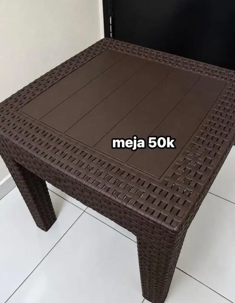 Dijual murah 3 meja (per item hanya 50.000)