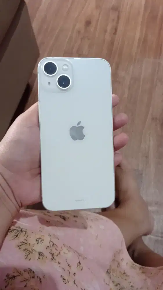 Dijual HP iphone 13 basic